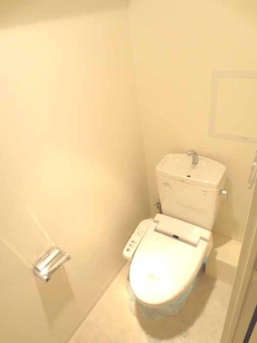 物件内観写真12　(トイレ)