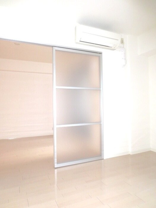 物件内観写真15　(居室)