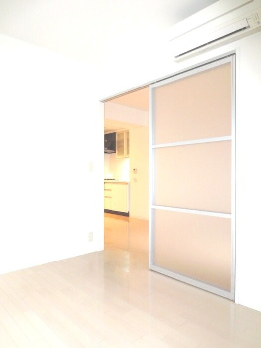 物件内観写真16　(居室)