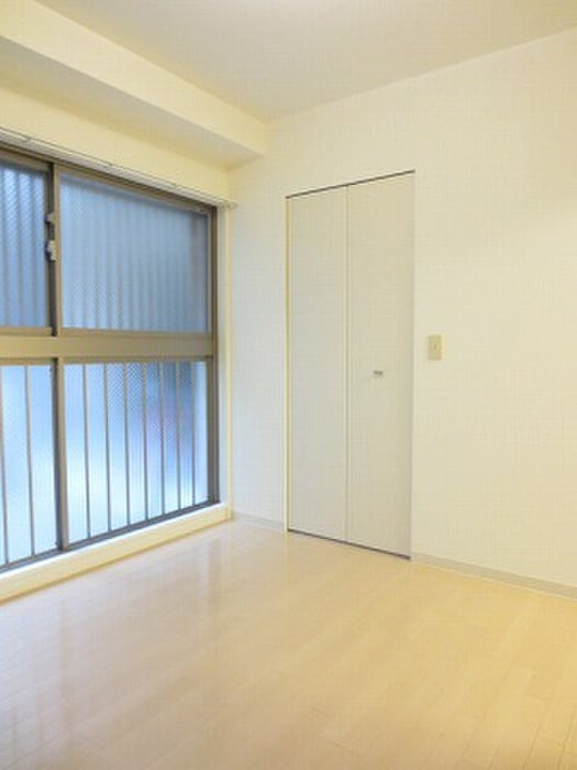 物件内観写真17　(居室)