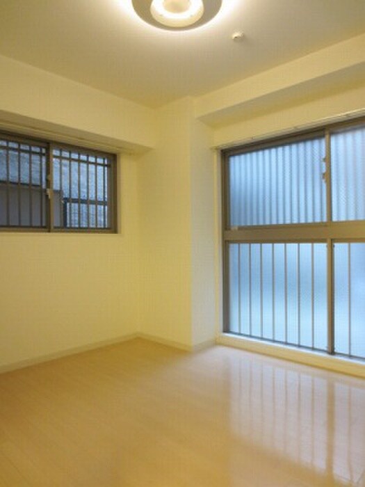 物件内観写真18　(居室)