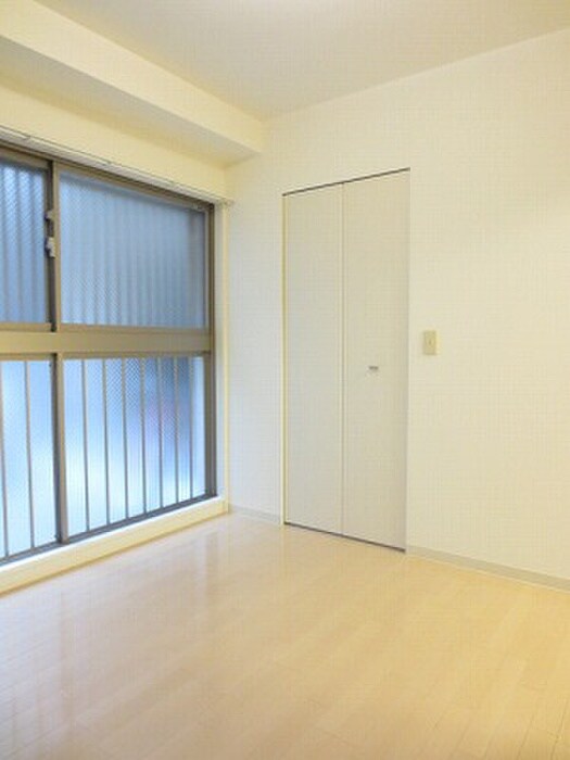 物件内観写真21　(居室)