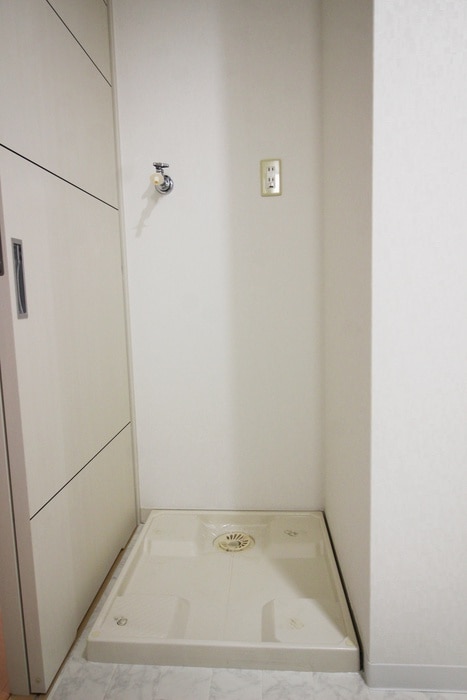 物件内観写真22　(洗濯機置場)