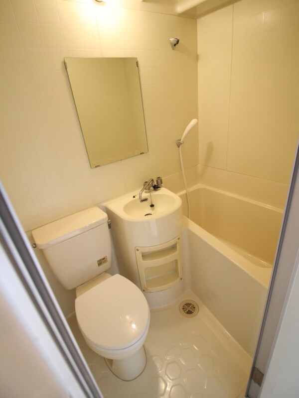 バス／シャワールーム等