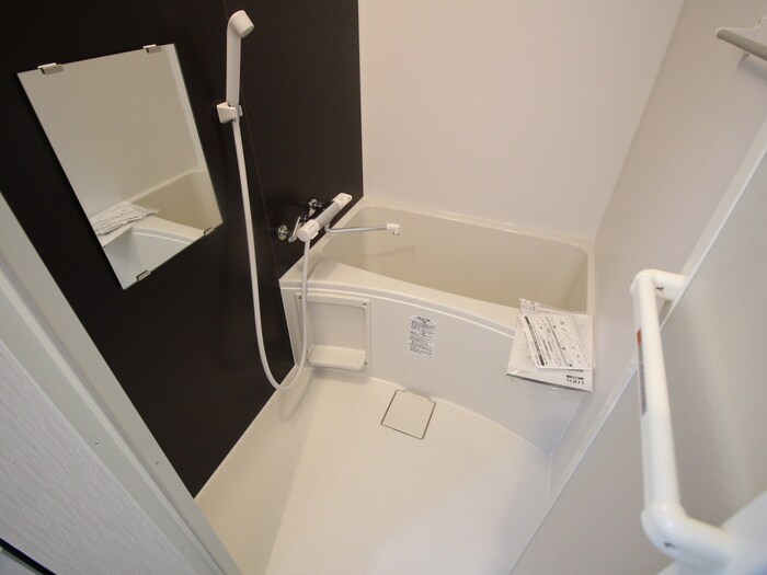 物件内観写真12　(バス／シャワールーム等)