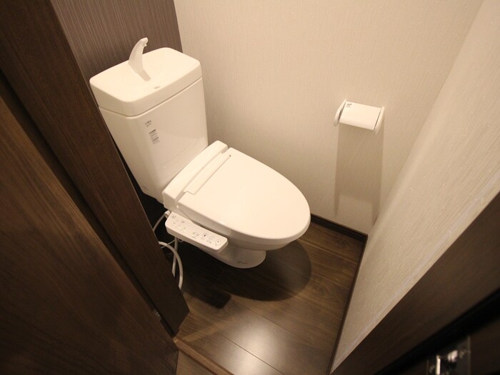 物件内観写真15　(トイレ)