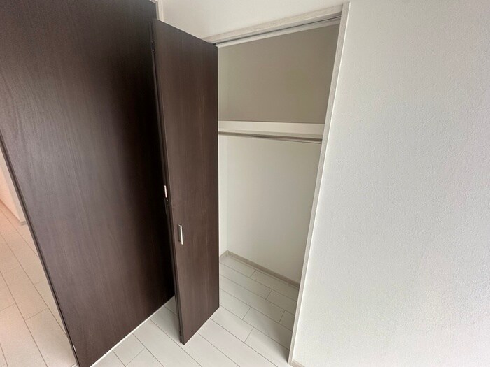 物件内観写真16　(収納)