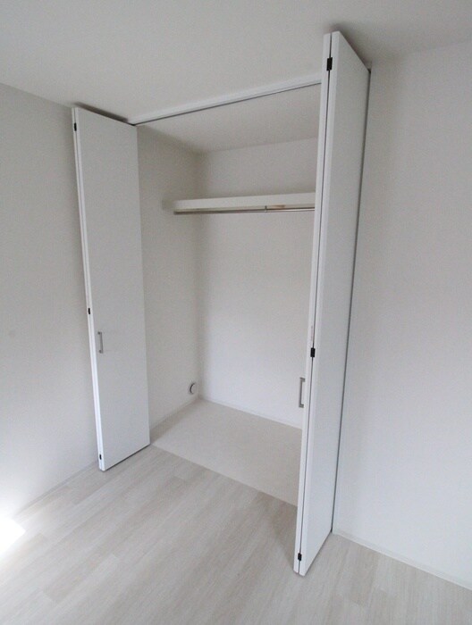 物件内観写真14　(収納)