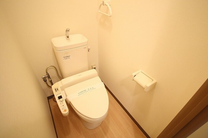 物件内観写真15　(トイレ)