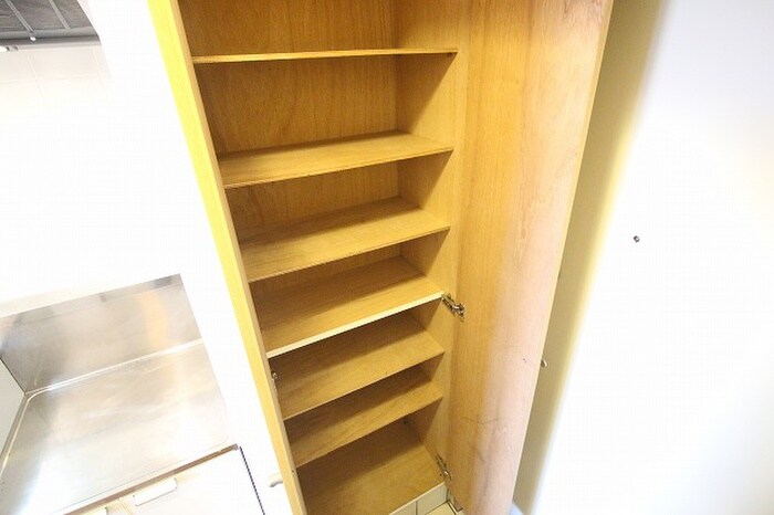 物件内観写真18　(靴箱)