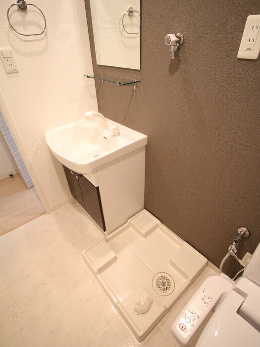 物件内観写真11　(洗面)