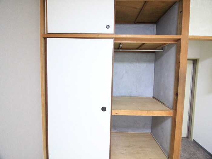 物件内観写真11　(収納)