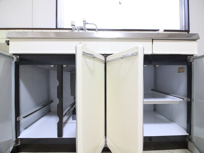 物件内観写真13　(収納)