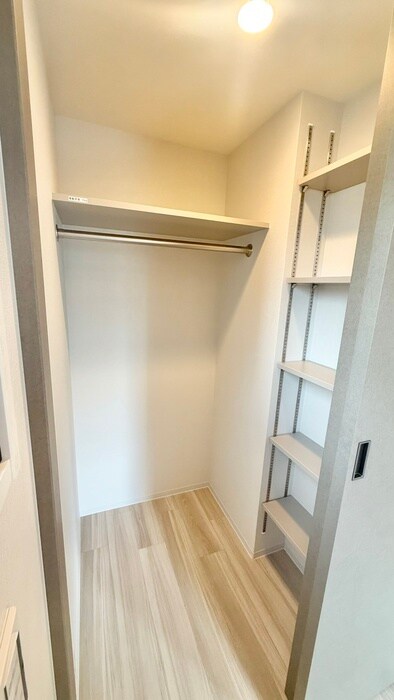 物件内観写真9　(収納)