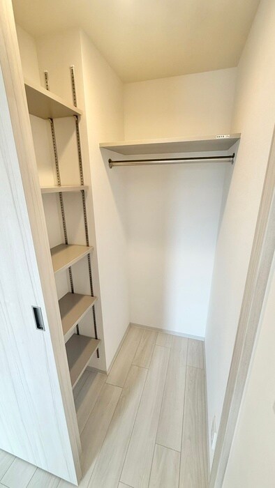 物件内観写真9　(収納)