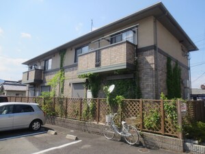 ベルサイユ外観写真