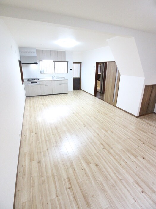 物件内観写真13　(居室)