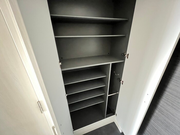 物件内観写真18　(靴箱)