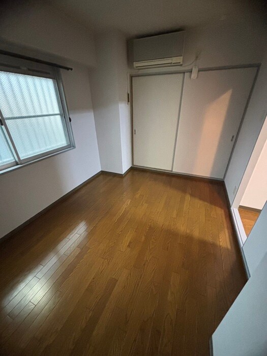 物件内観写真13　(居室)