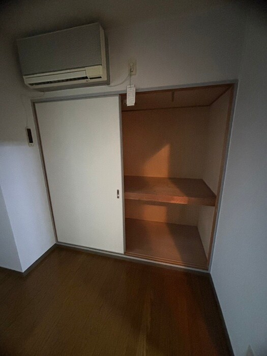 物件内観写真18　(収納)