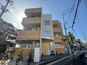 Bell tree鈴木外観写真