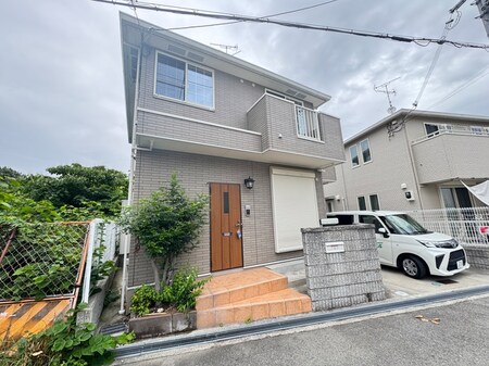 江坂町3丁目戸建賃貸外観写真