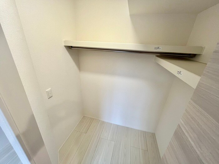 物件内観写真17　(収納)