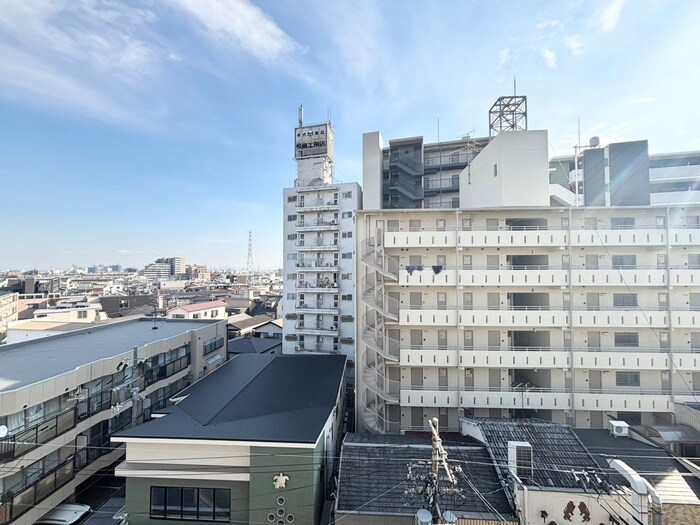 物件内観写真17　(室内からの展望)