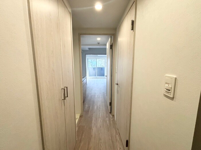 物件内観写真19　(廊下)