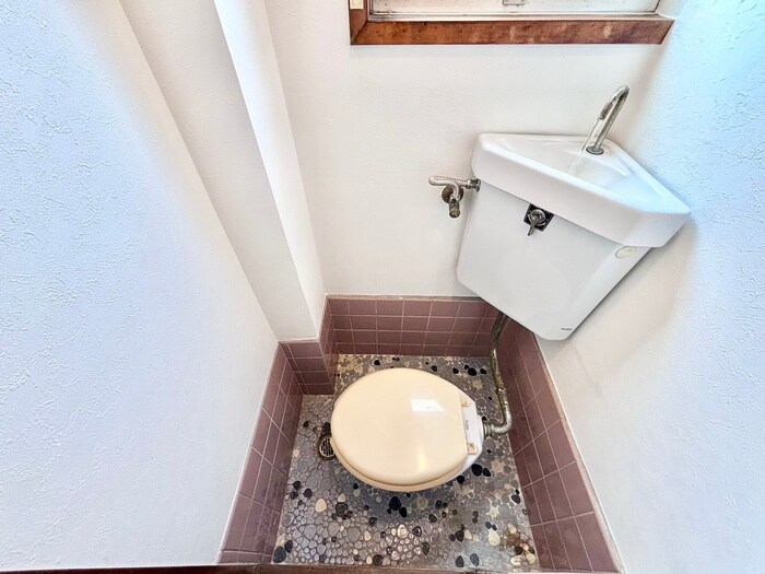 物件内観写真9　(トイレ)