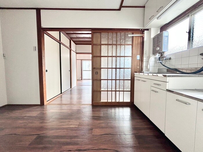 物件内観写真10　(居室)