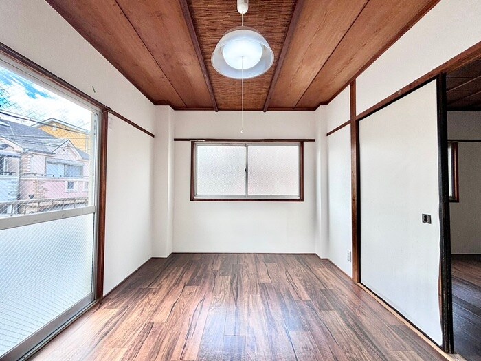 物件内観写真13　(居室)