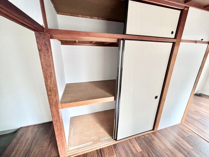 物件内観写真16　(収納)