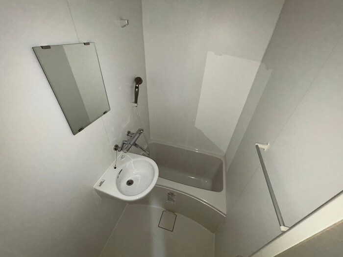 物件内観写真6　(バス／シャワールーム等)