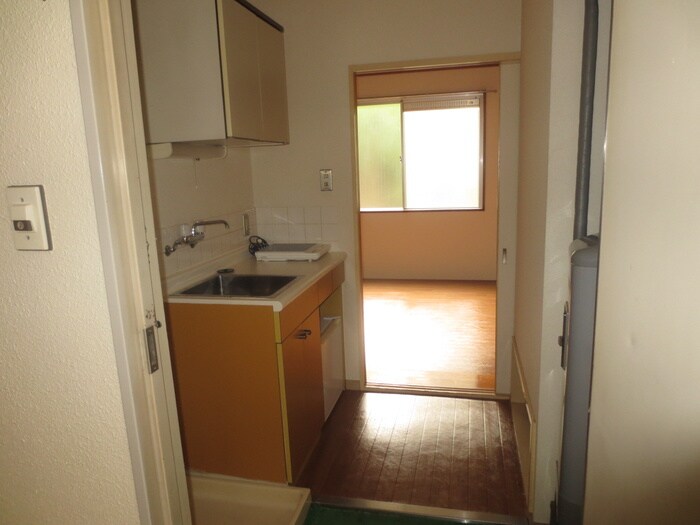 物件内観写真13　(廊下)