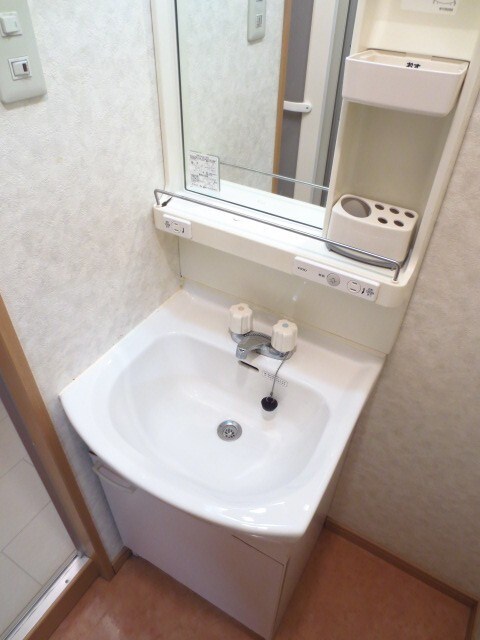 物件内観写真9　(洗面)