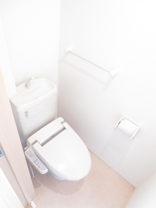 物件内観写真12　(トイレ)