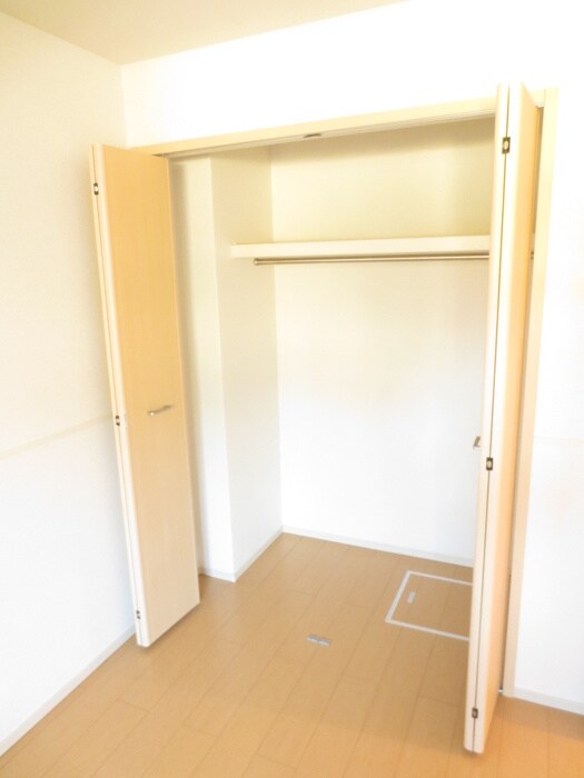 物件内観写真14　(収納)