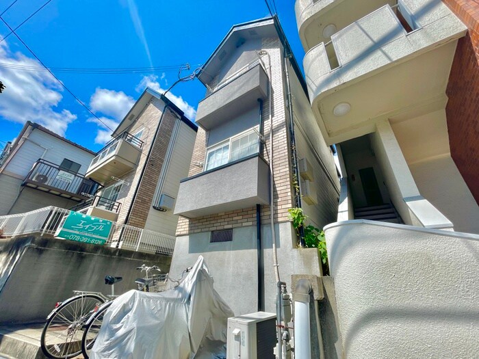 物件外観写真1　(外観写真)