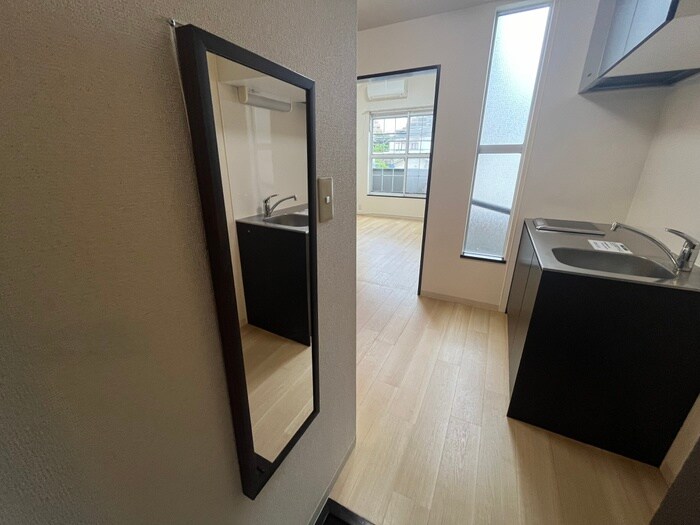 物件内観写真18　(廊下)