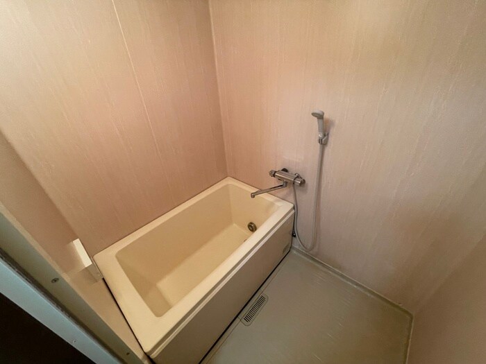 物件内観写真12　(バス／シャワールーム等)