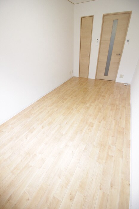 物件内観写真11　(居室)