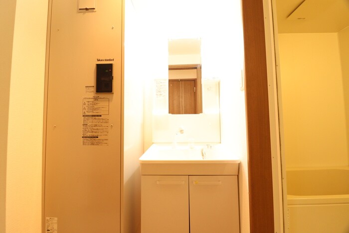 物件内観写真12　(洗面)