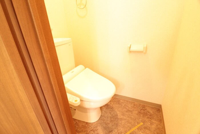 物件内観写真15　(トイレ)
