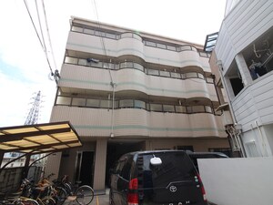 アンソレイエ外観写真