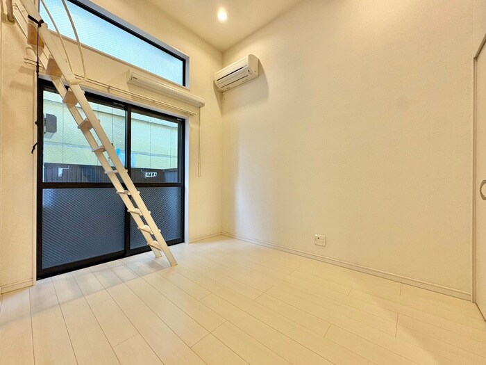 物件内観写真7　(居室)