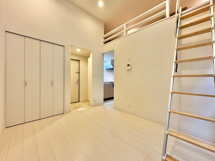 物件内観写真8　(居室)