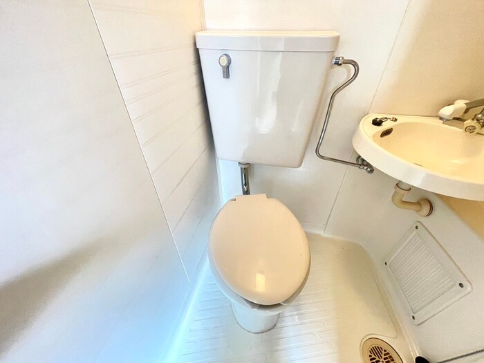 物件内観写真11　(トイレ)