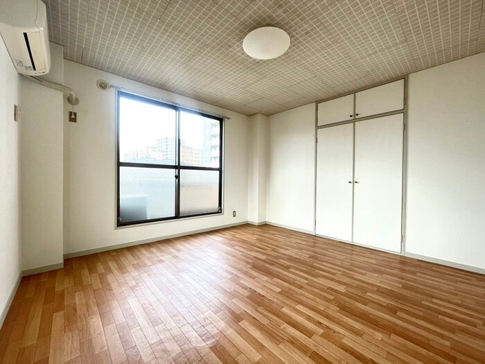 物件内観写真12　(居室)