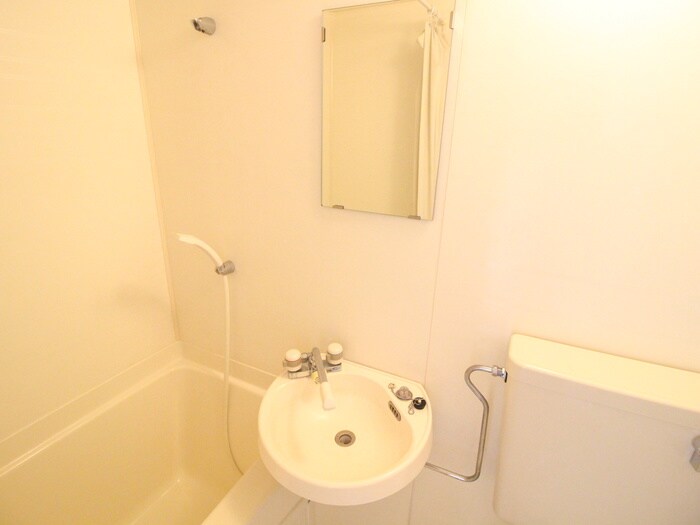 物件内観写真16　(洗面)